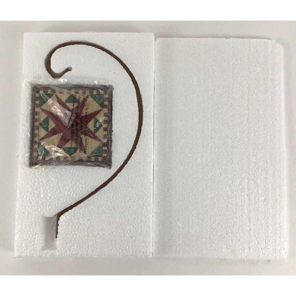 Jim Shore Ornament Holder ‘Square Quilt’ #105184 Patchwork Red Green 2002 New - Picture 8 of 9
